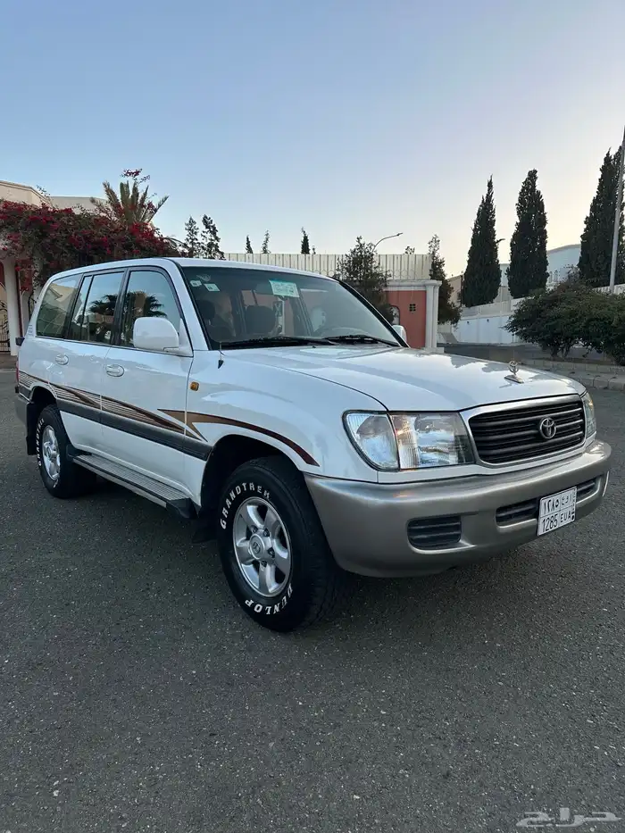 لاندكروزر 2001 نظيف جدا 0