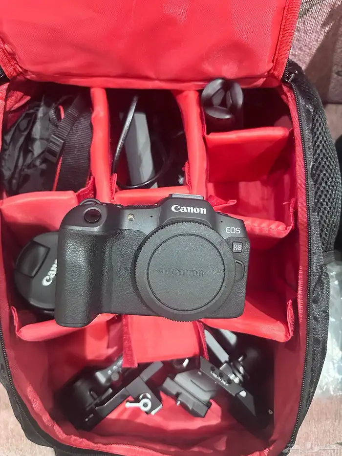 للبيع المستعجل كاميرا نيكون وكاميرا كانون ورونين 2