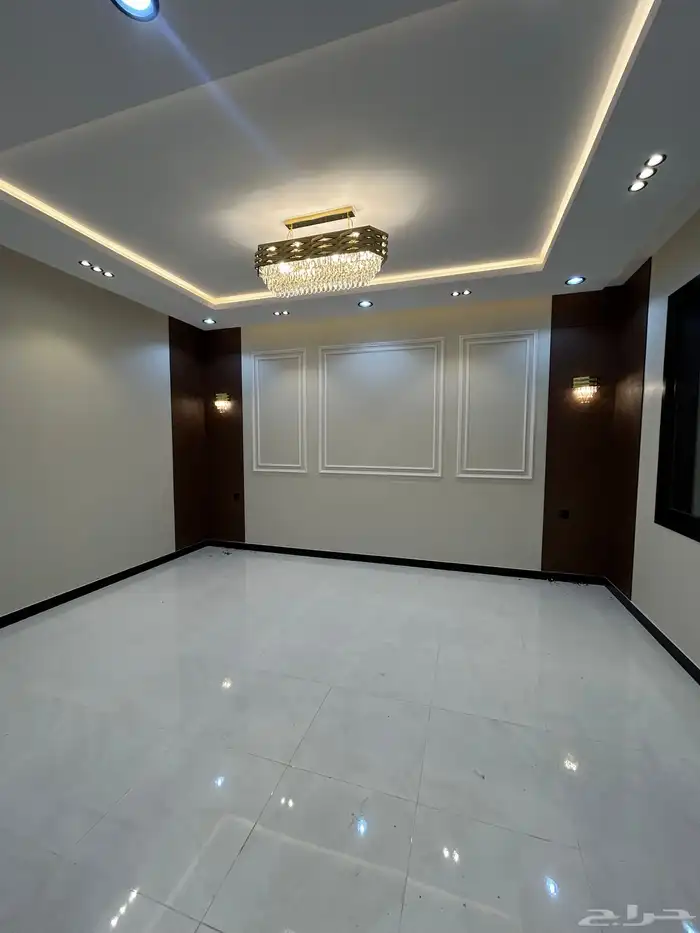 للبيع ادوار ارضي بحوش وارواف علويه بملحق دره الموسي 2