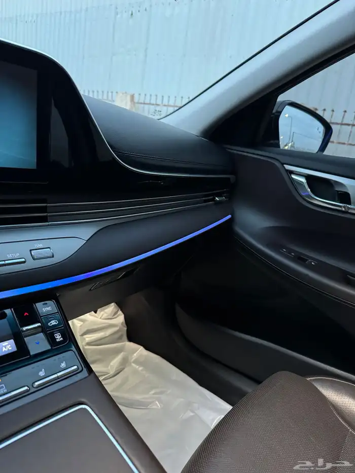 ازيرا 2021 بنزين 22