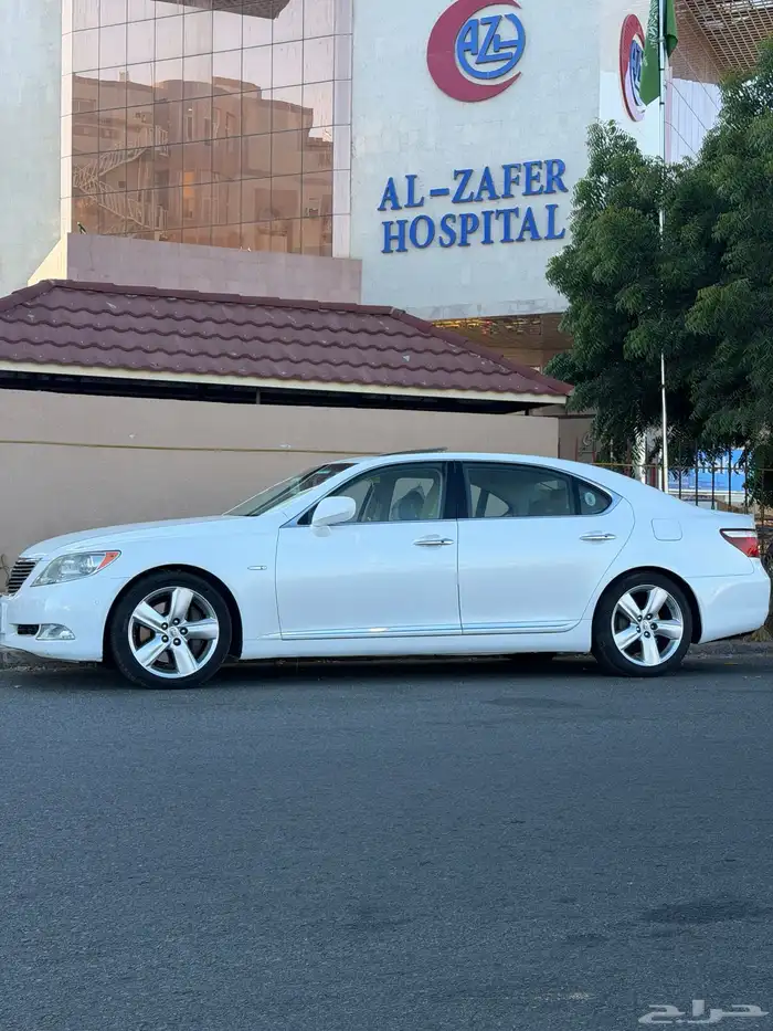 لكزس LS460 مديل2008 قمه النظافه 2