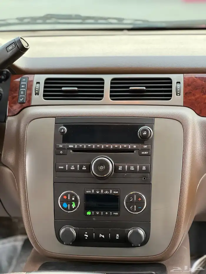 يوكن 2014 SLT ممشى 88 الف فقط 18