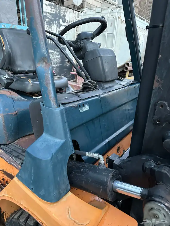 رافعة شوكية 4.5 تويوتا 2011 9