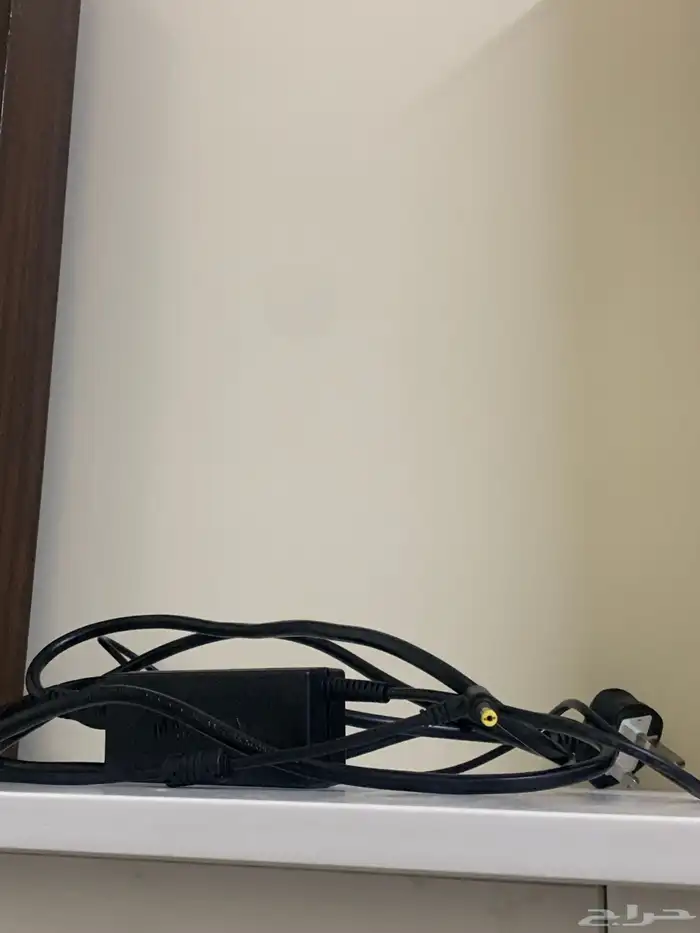 شاحن لابتوب ايسر ماجيستي 1