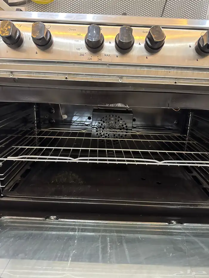 فرن واثنين مكيف 1