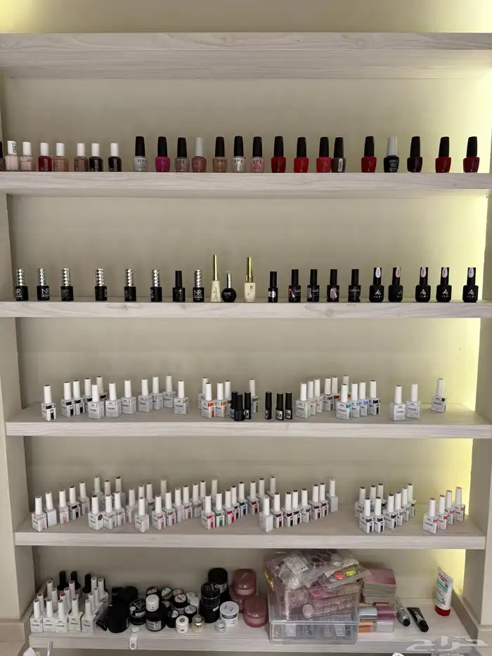 للتقبيل صالون نسائي 47