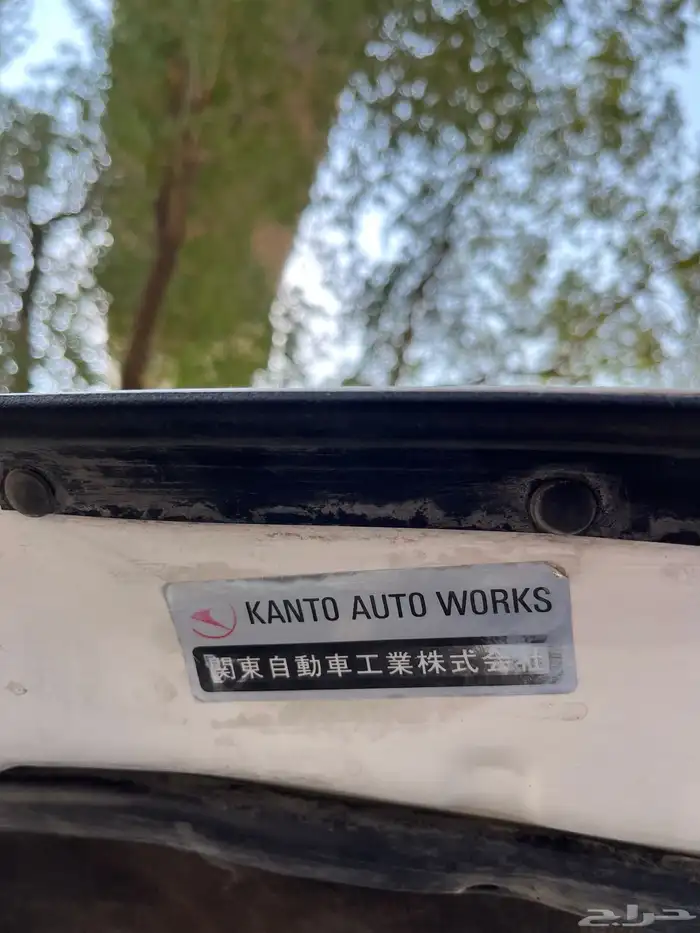 كرسيدا 1996 xl مخزنه شبه الجديده 42