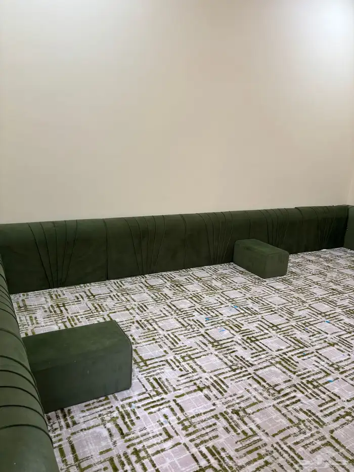 غرفة نوم و وملجس اربعه في اربعه ونص 0