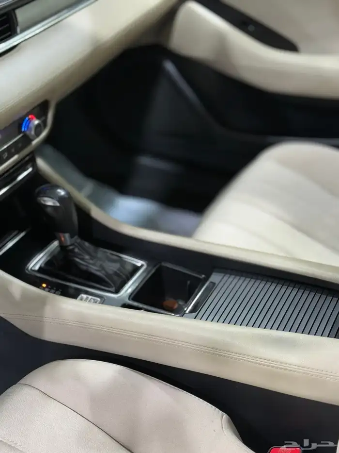 مازدا زوم 6 2020 فضي لدى معرض(عبيد الرشيدي) 27