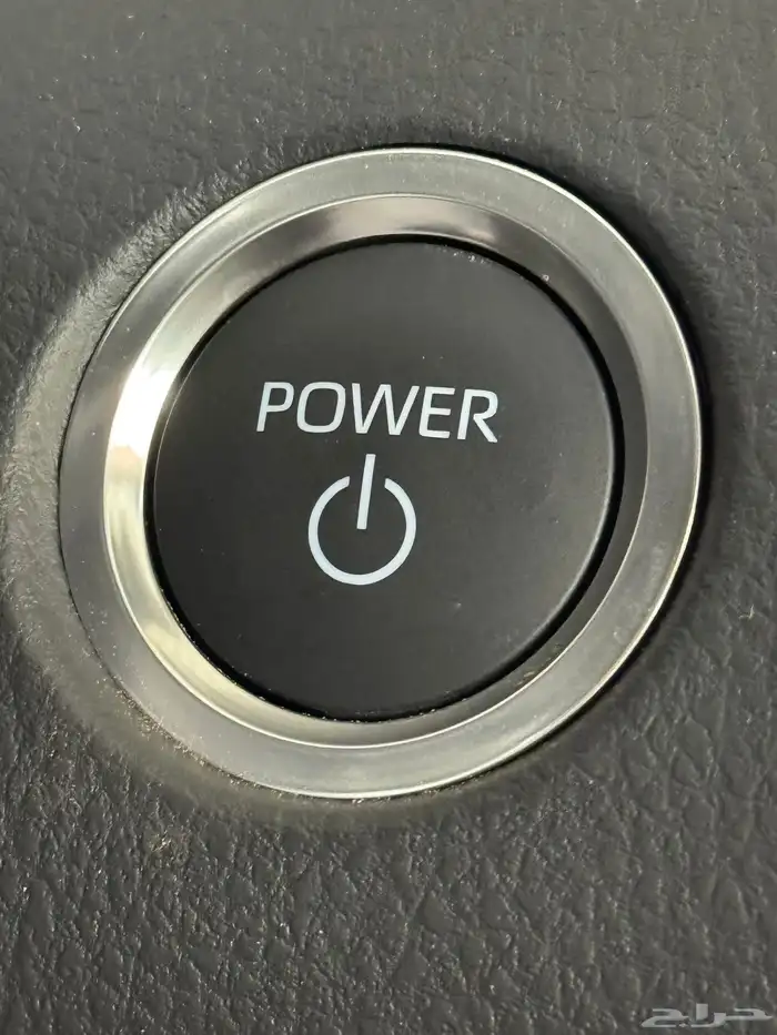 تويوتا   كامري E هايبرد2025 جديد سعودي 100.950 شامل الضريبة 17