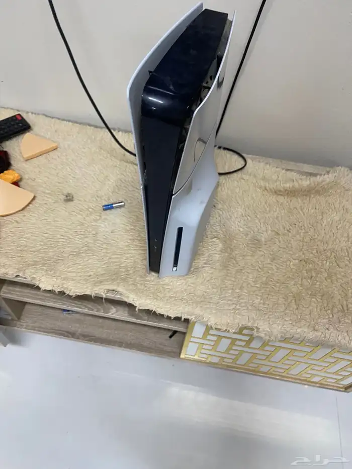 سوني فايف سليم ماقد خش الصيانة ولا قد طاح معه 2 يدات 3