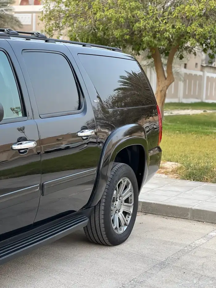 يوكن 2014 SLT ممشى 88 الف فقط 13