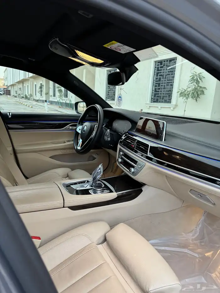 بي ام 730 فل كامل 19