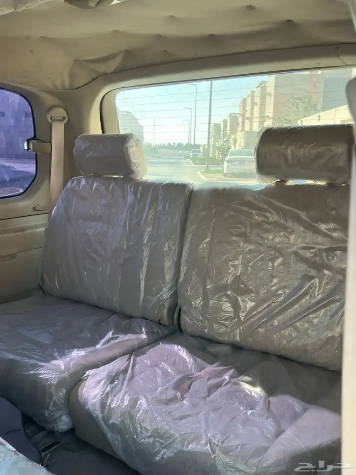 جي اكس آر لاند كروزر 2006 10