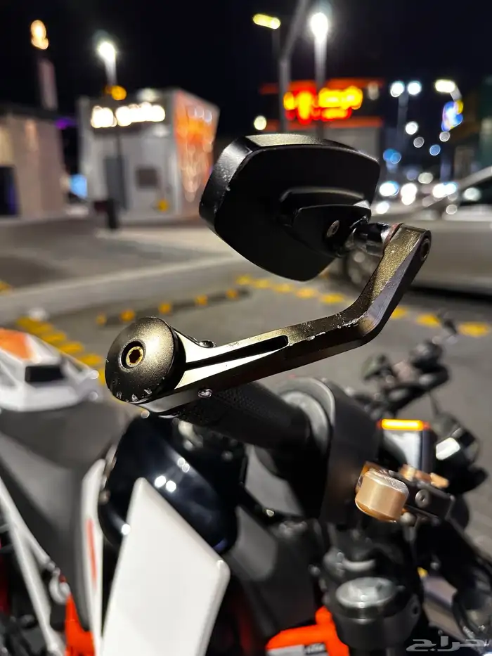 دراجة نارية دباب KTM 390 Duke 11