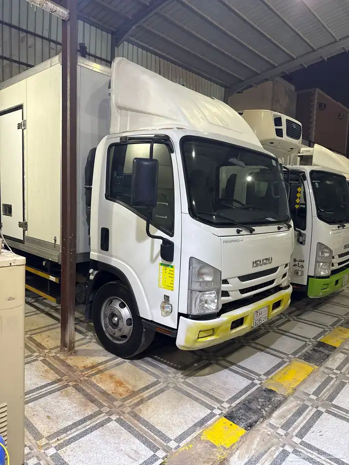 ايسوزو دينه ثلاجات عدد3 للبيع 2