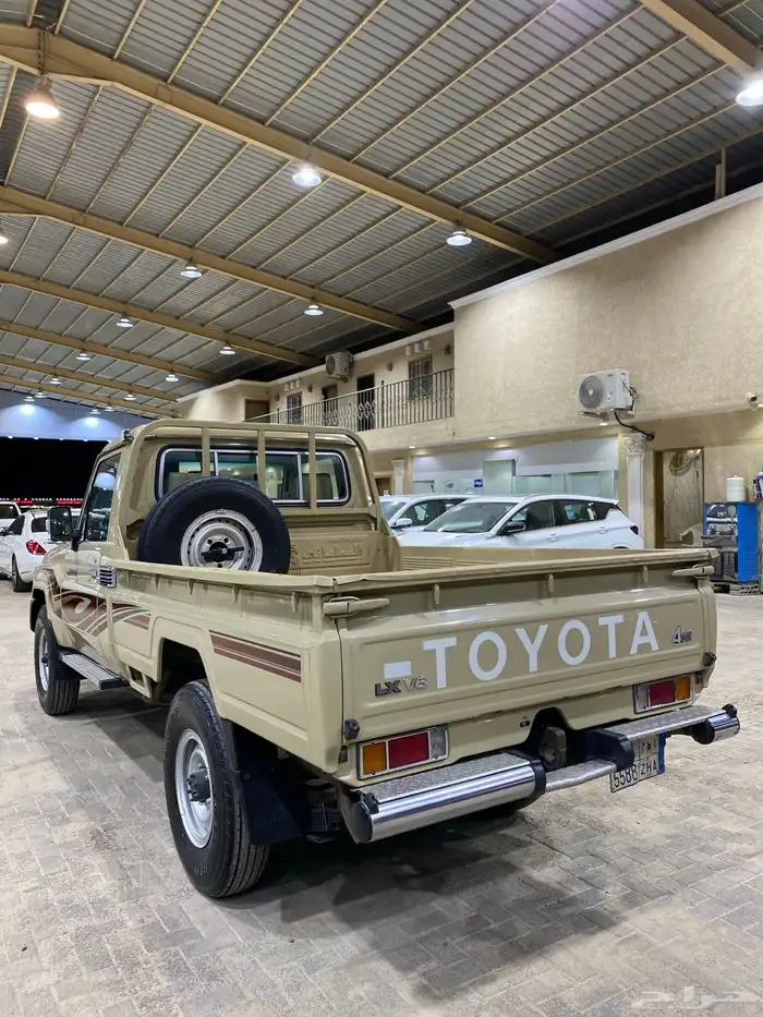 للبيع شاص 2014 سلق فل كامل ونش دفلك بريمي عداد 144 الف 7