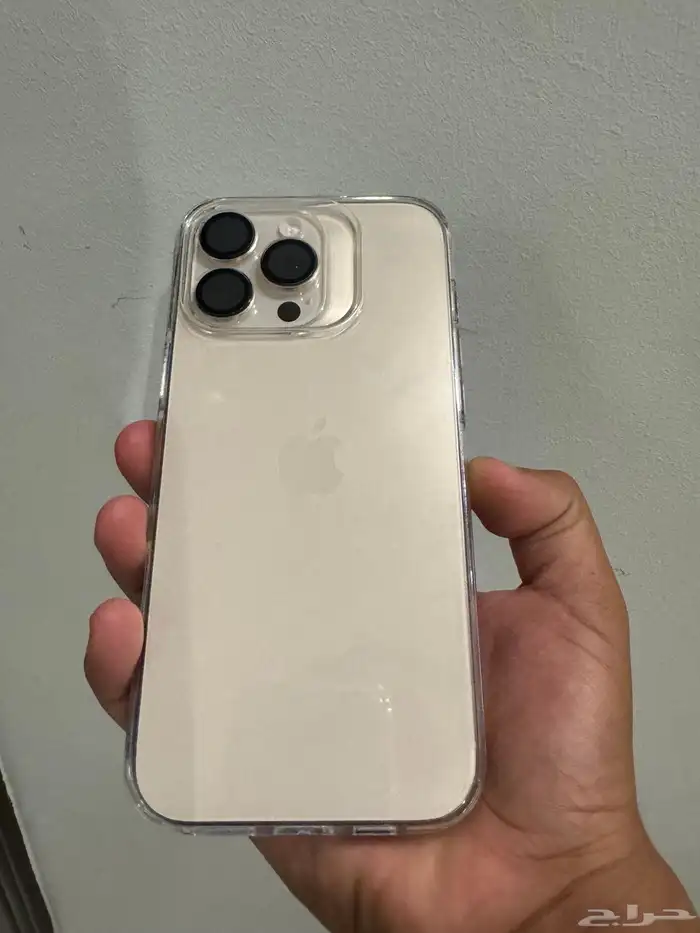 ايفون 16 برو ماكس 4