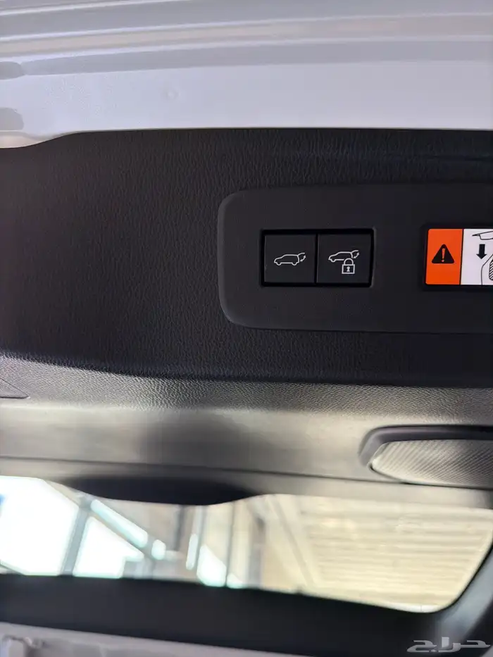 برادو بنزين 2025 TXL2 5