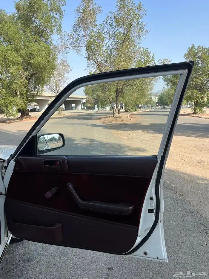 كرسيدا 1996 xl مخزنه شبه الجديده 65