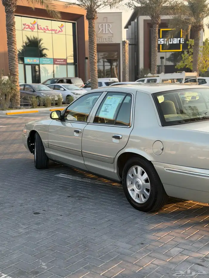 فورد جراند ماركيز مخزن ممشى 65 الف فقط 9