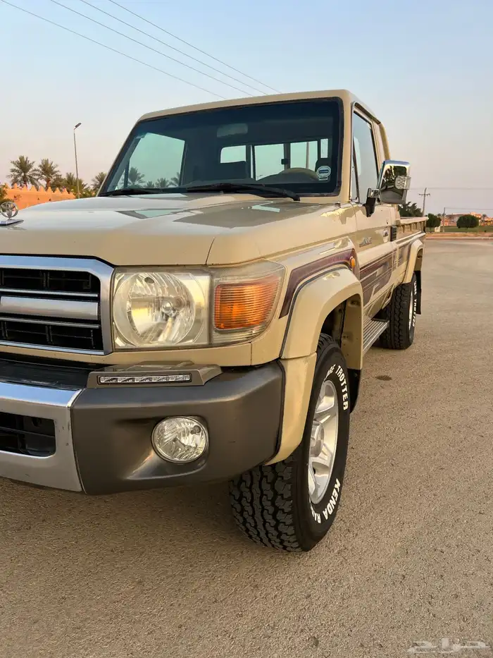 شاصي رفرف بلد (2010) 8