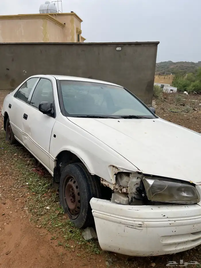 كامري للبيع كامل 0