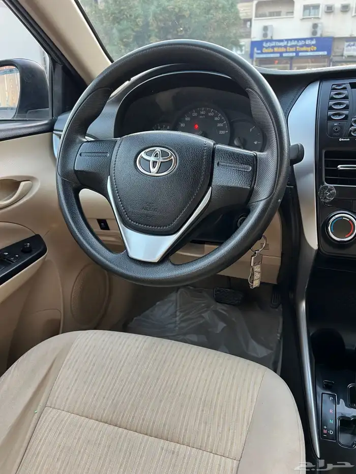 تويوتا يارس موديل 2019 نظيف 28