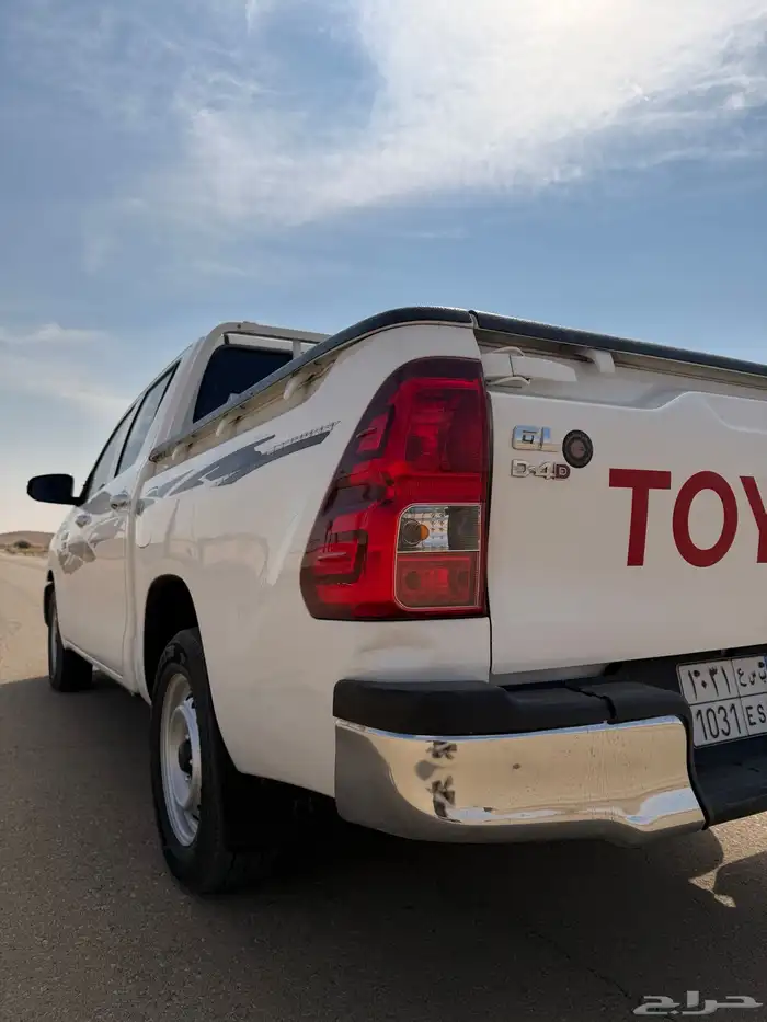 هايلكس 2021 بدون دبل 10