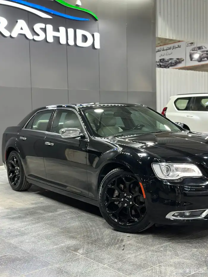 كرايسلر C300 نص فل 2021 هيمي V8 5.7 معرض(الرشيدي) 7