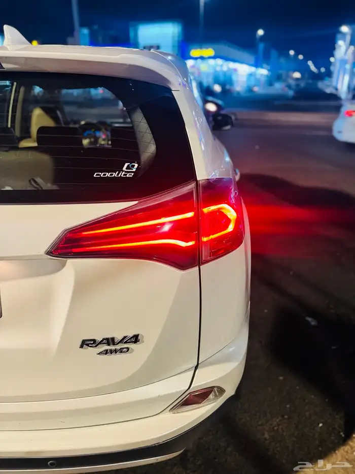 تويوتا راف فور 2016 18