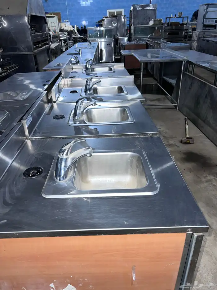 ماكينة عصير قصب وطولت ومغسل وكرس حباق جديد وفليزتجميد 23