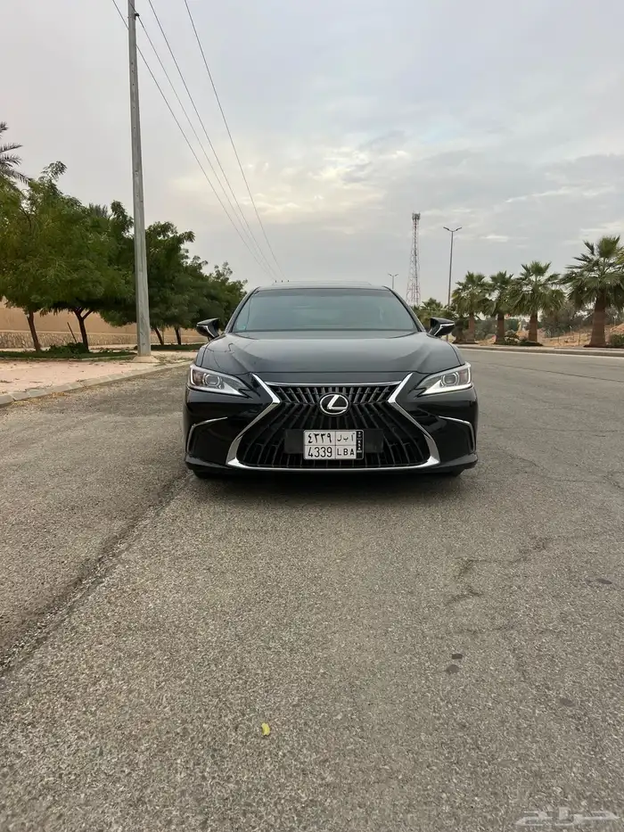 لكزس 350 موديل 2024 2