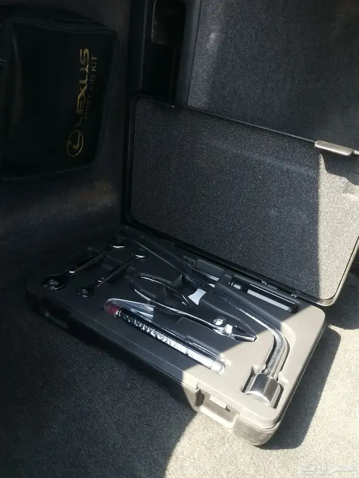 لكزس LS430 موديل 2006 18