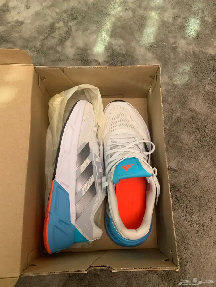 جزمه اديداس اصليه جديده 4