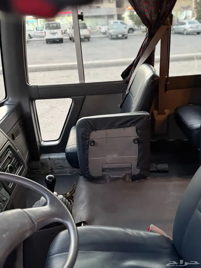 باص نيسان كوستر 2014 ديزل 30 راكب نضيف 17