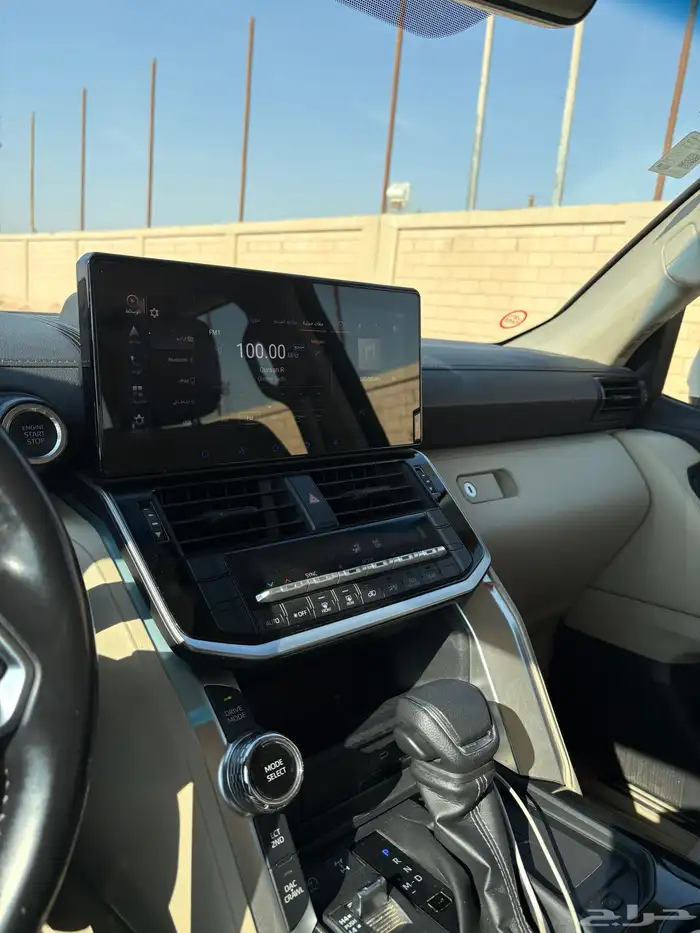 لاندكروزر 2022 5