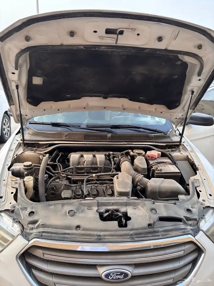 فورد تورس 2015 ابيض 6 سلندر 50