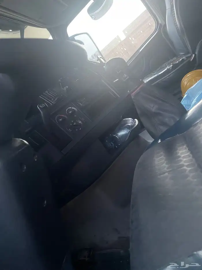 شاحنات فلفو 8