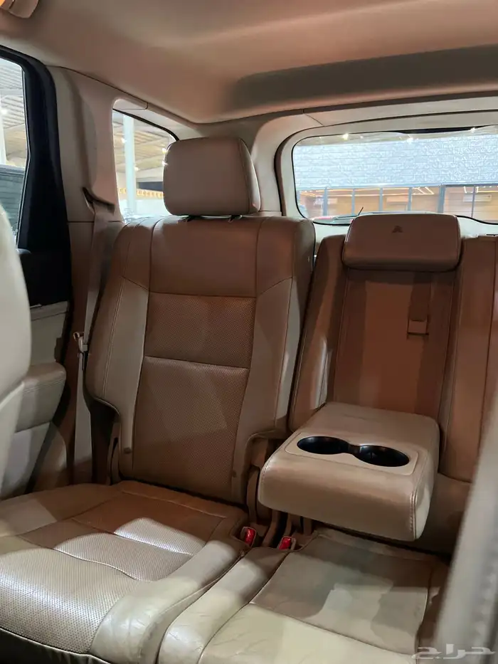 جراند شيروكي 2015 ليمتد 8