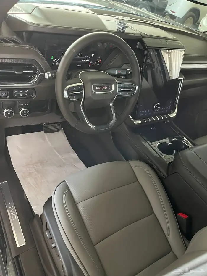 يوكن 2025 الفيشن ممشى قليل الجميح 20