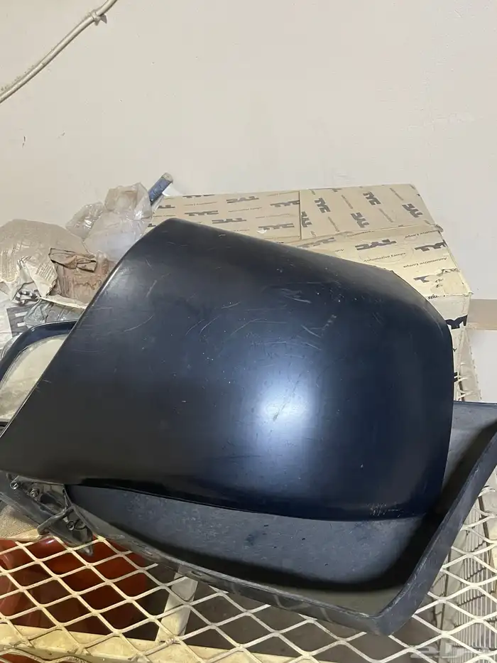 اركان صدام صالون 97 رفرف 1