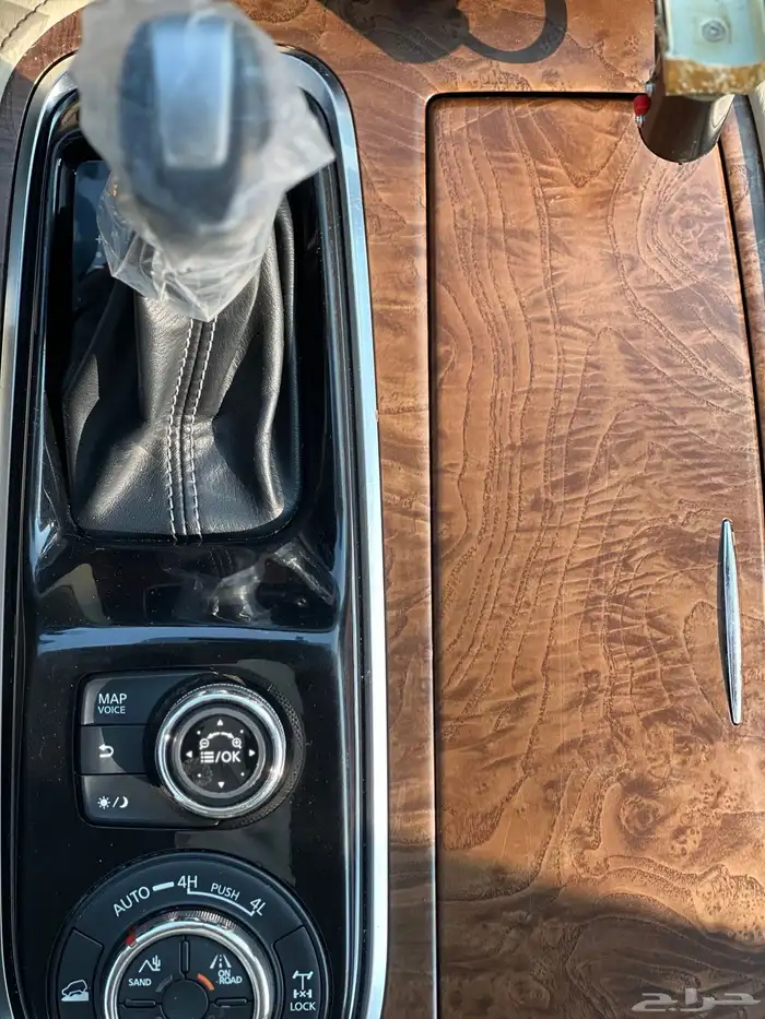 للبيع باترول 2020 SE 10