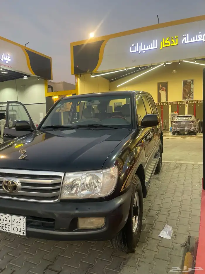 جيب لاندكروزر 2005 3