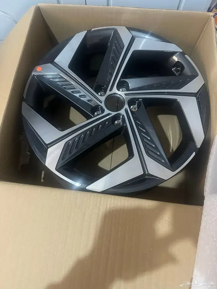 جنط سيارة توسان 2023 ألومنيوم مقاس 19 0