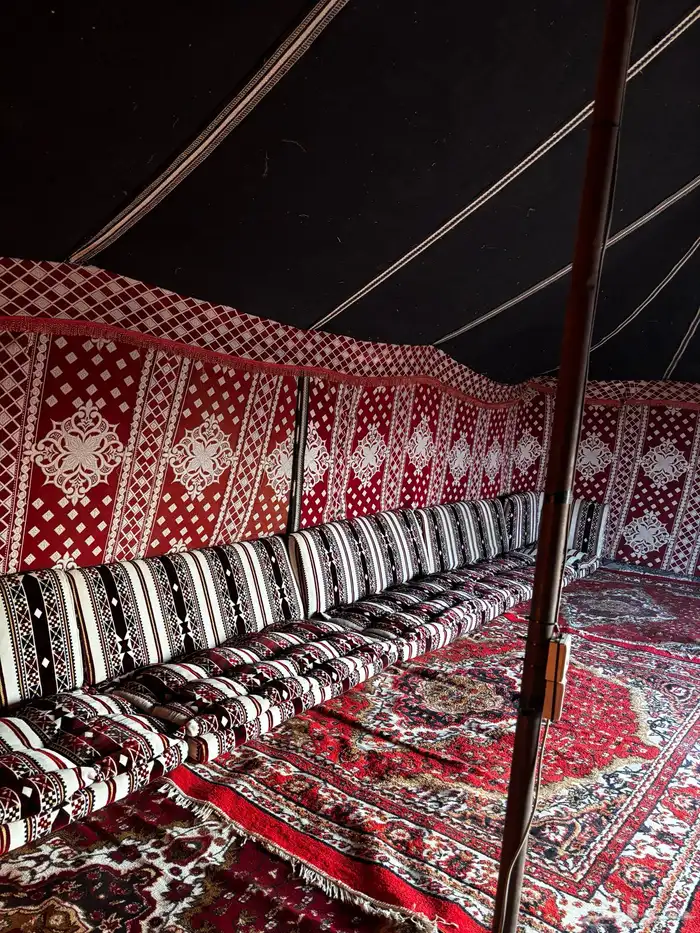 مخيم للإيجار 9