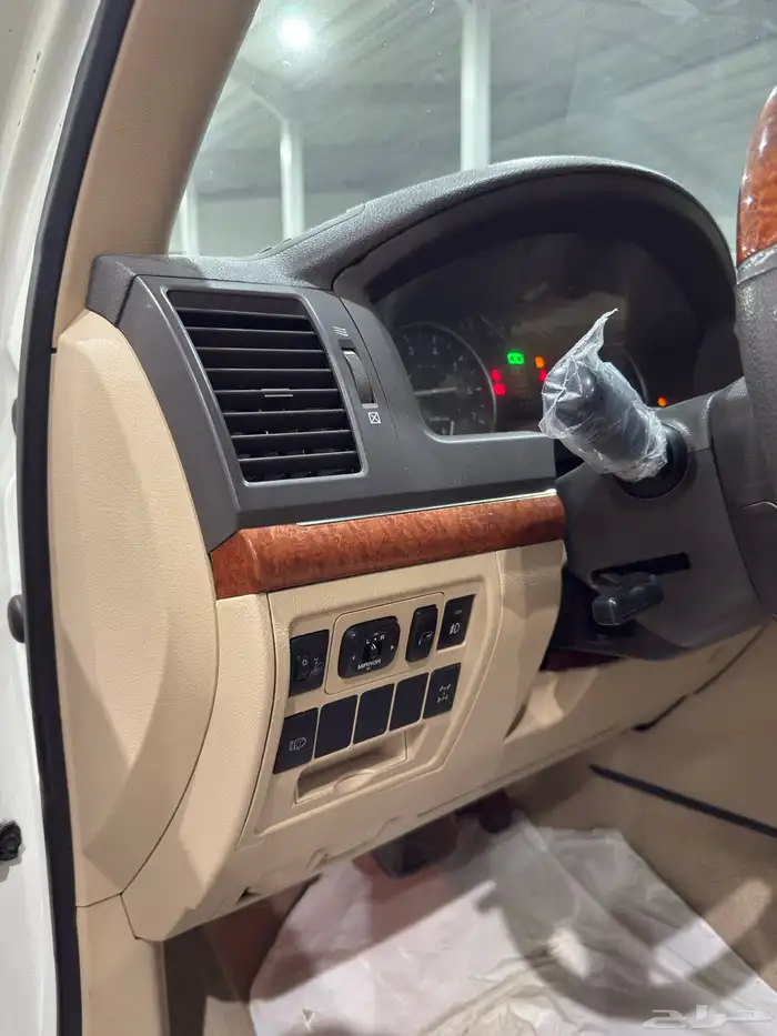 تويوتا لاندكروزر جكسار 2014 فل كامل V8 سرندل سعودي 22