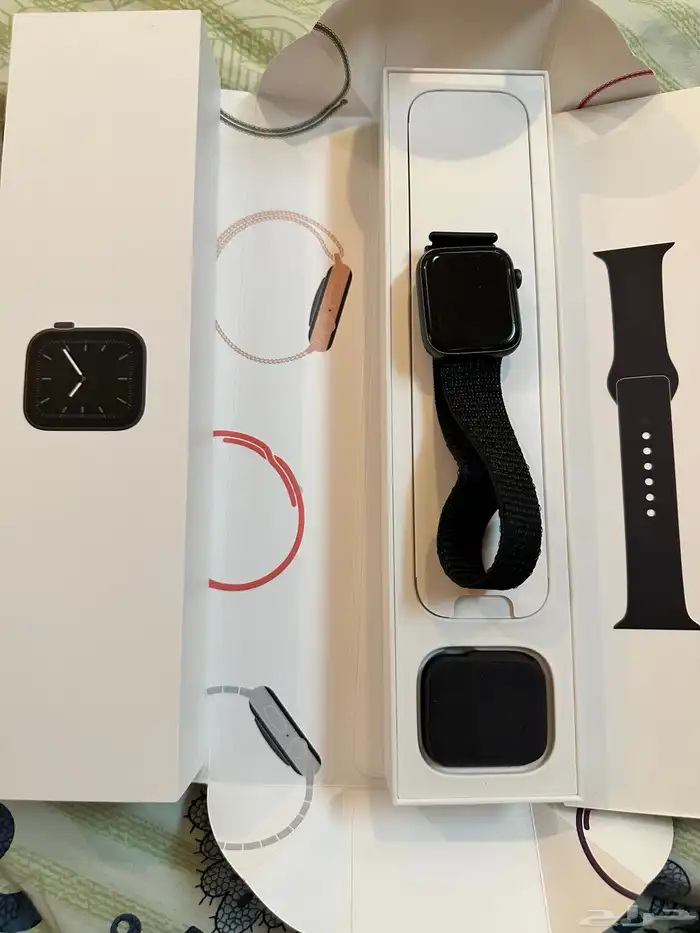 ساعة apple watch الجيل الخامس 0