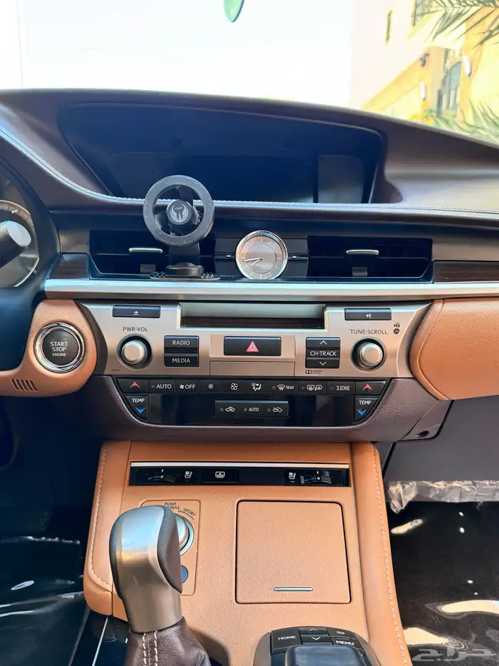 لكزس CC ES350 2017 سعودي 29