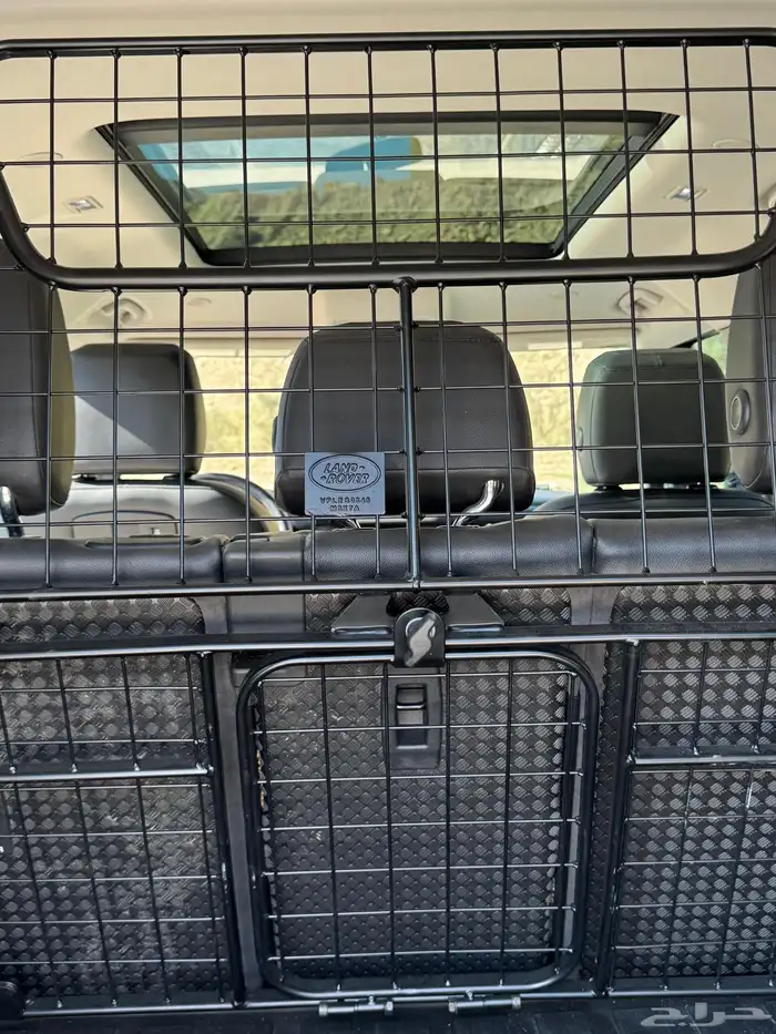 للبيع ديفندر SE موديل 2020 ماشي 70 الف كندا 11